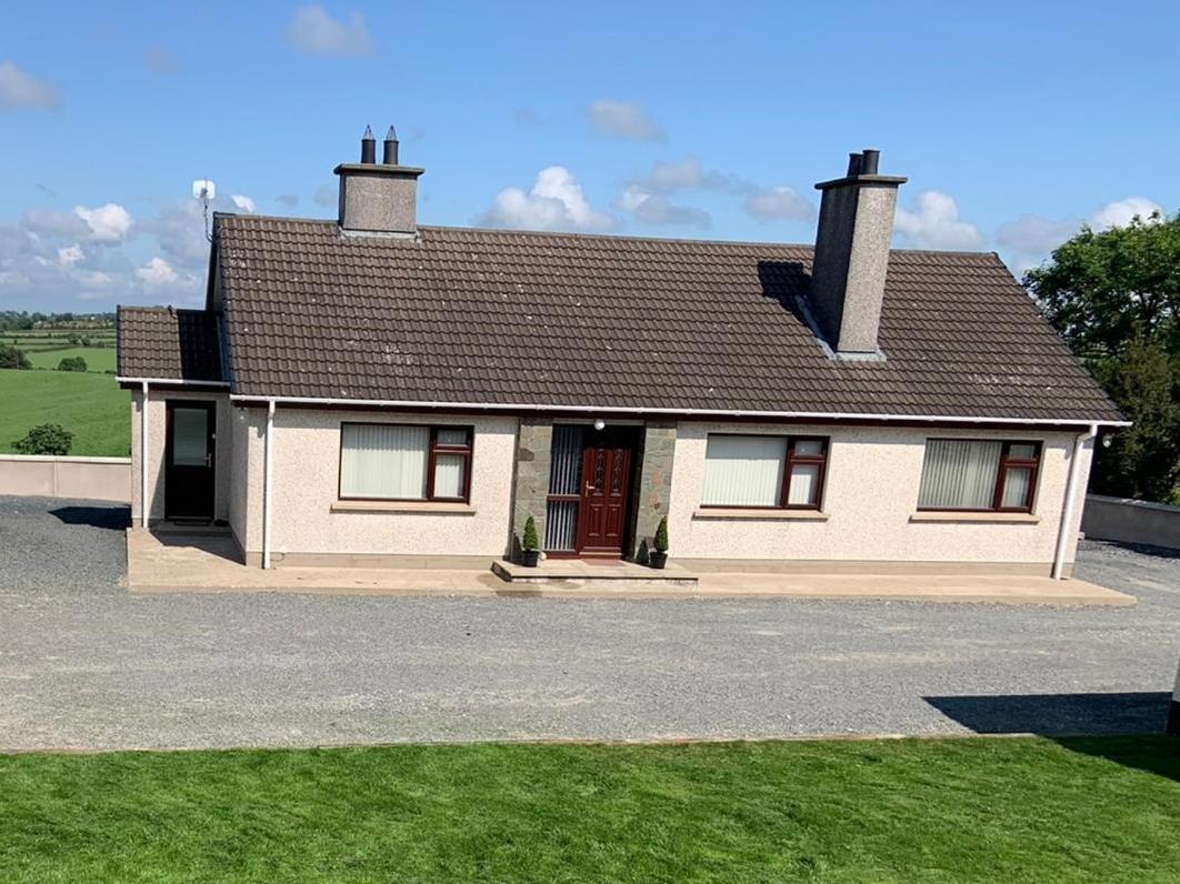 Gracey'S Hillside Lodge Ballyward Exterior photo
